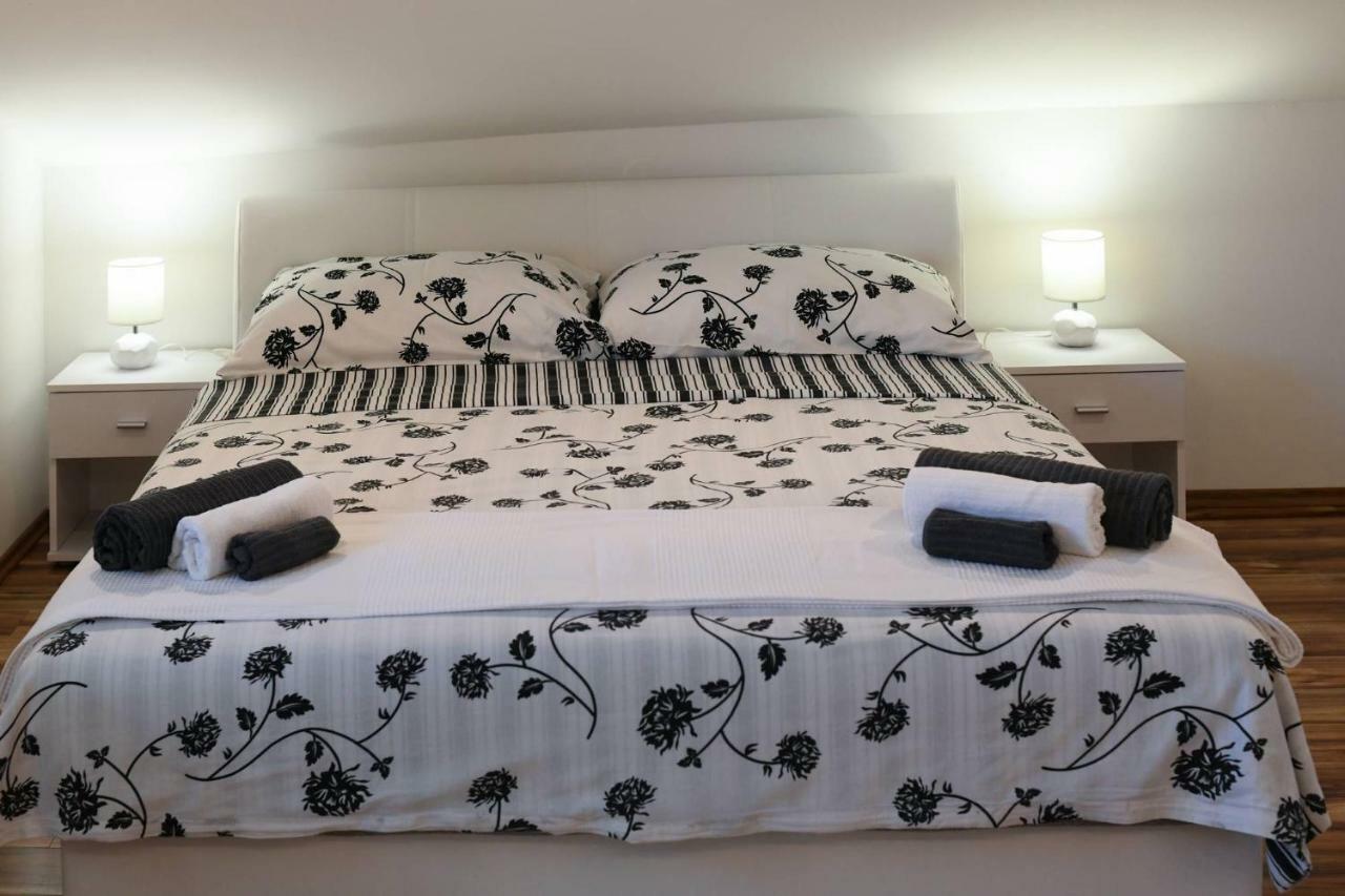 "Oasis Of Peace Zagreb-Apartments" Экстерьер фото